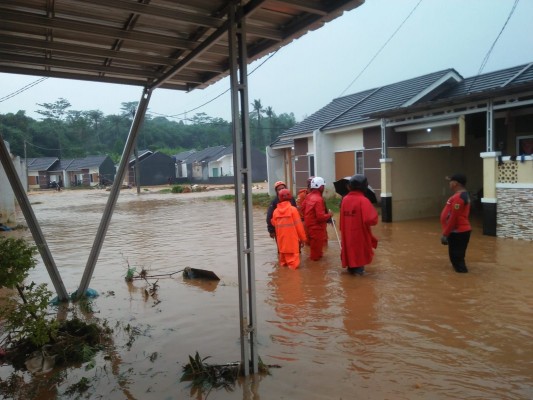 Puluhan Rumah Terendam Banjir di Jonggol Bogor, 40 Warga Mengungsi
