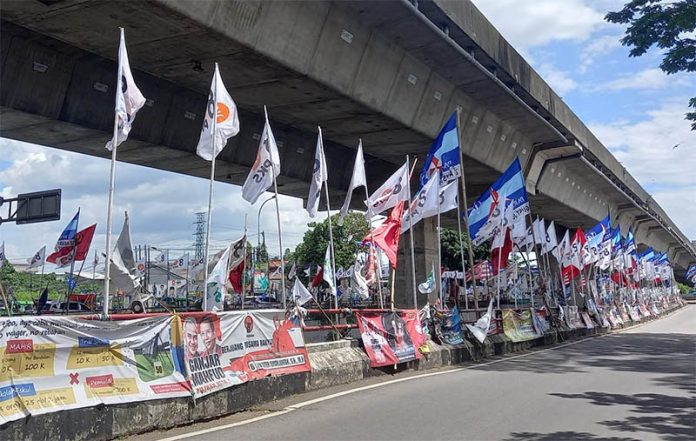 alat peraga kampanye APK di Bogor melanggar