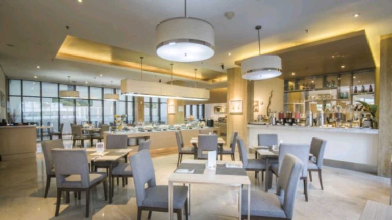 Jelajah “All-You-Can-Eat” Menu Nusantara Super Hemat di Swiss-Belinn Airport Jakarta