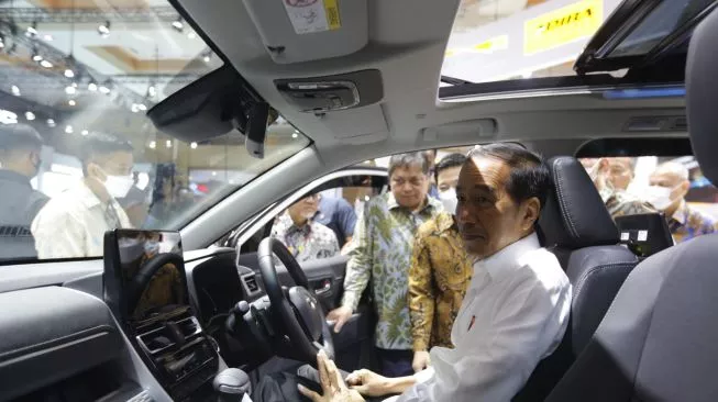 Pameran Otomotif IIMS 2024 Dibuka Jokowi, Segini Harga Tiketnya