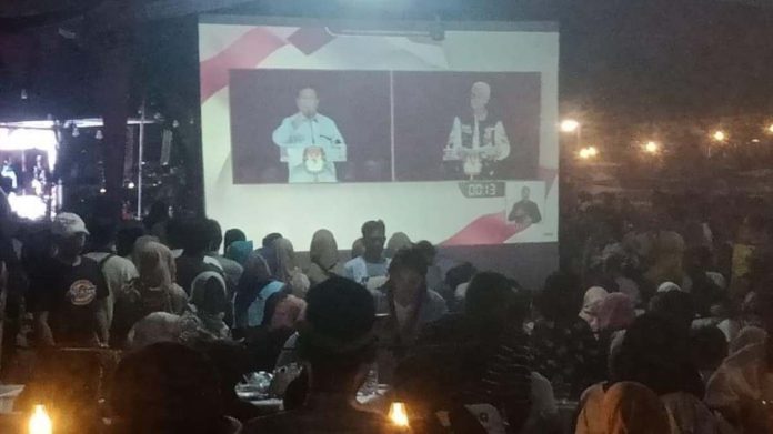 Posko Pemenangan Prabowo-Gibran Gelar Nobar Debat di Kawasan Stadion Pakansari
