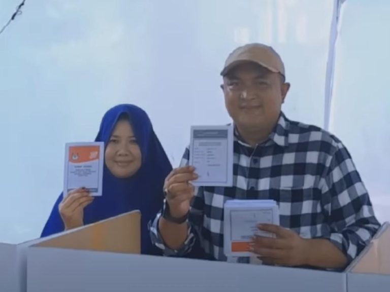 Nyoblos di TPS 004, Rudy Susmanto Ajak Masyarakat Kawal Hasil Pemilu 2024