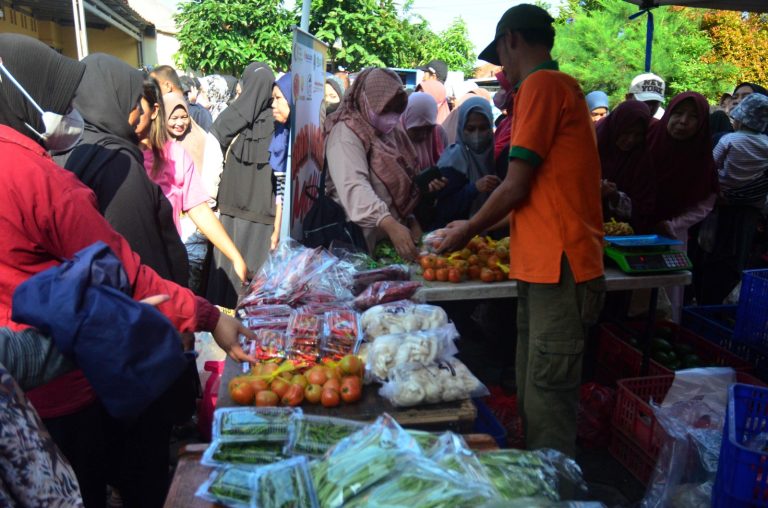 Perumda Pasar Tohaga Apresiasi Program Pasar Murah Pemkab Bogor