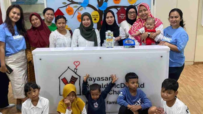 Yayasan RMHC  Memperingati HUT Ke-13, Berbagi Kebahagiaan Bersama Pasien Anak dan Relawan di RSCM