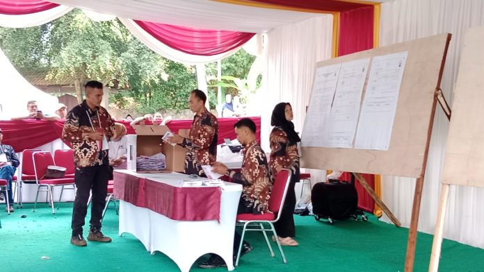 hasil pilpres 2024 KPU KPPS Bogor meninggal suara dpr ri dapil jabar