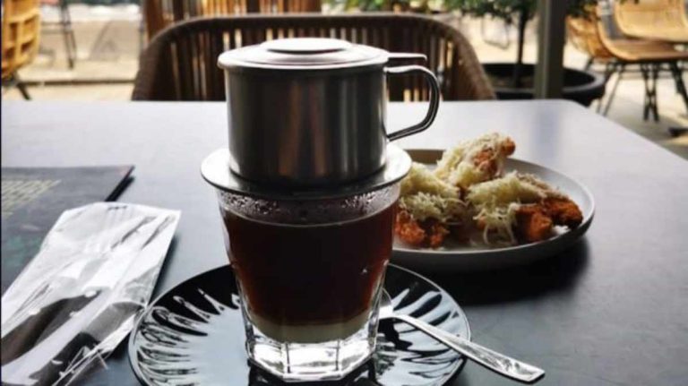 Max-Max Bogor Cafe & Resto, Rekomendasi Tempat Berbuka Puasa Paling Kece 