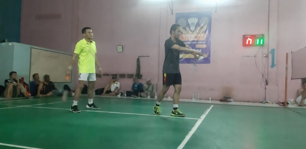 Pasangan Berry/Mulyanto Juarai Una Auto Garage Badminton