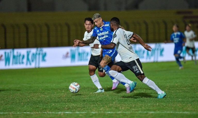 Hasil BRI Liga 1 Rans Nusantara vs Persib Bandung: Maung Bandung Menang 0-4