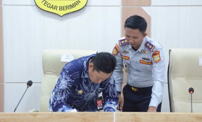 Pj Bupati Bogor dan Perwakilan Transporter Angkutan Tambang Sepakati 8 Hal