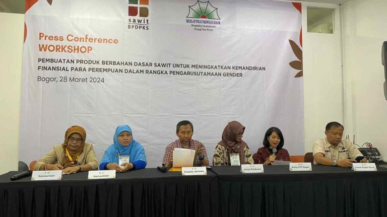 Tingkatkan Kemandirian Finansial Perempuan, STP Bogor dan BPDPKS Menggelar Workshop Produk Dasar Sawit