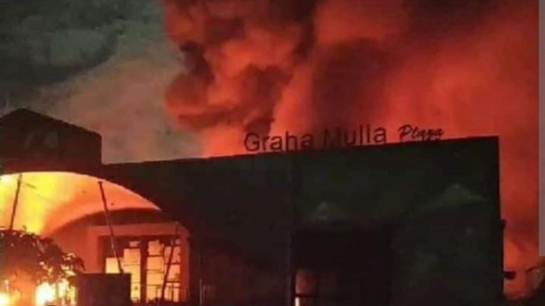 Detik- detik GM Plaza Lumajang Ludes Terbakar, Api Merembet Lalu Membesar 