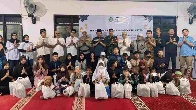 Iftar Jama’i & Santunan Anak Yatim di Bogor Barat: Harmonisasi Berbagi Kebahagiaan