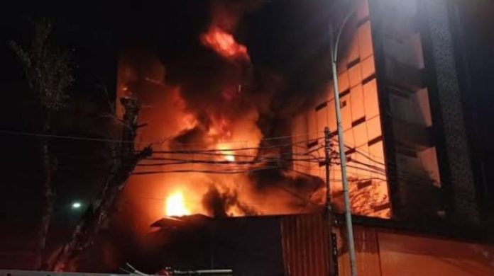 Kebakaran Toko Bingkai di Mampang: Daftar Korban dan Kronologisnya yang Tragis 