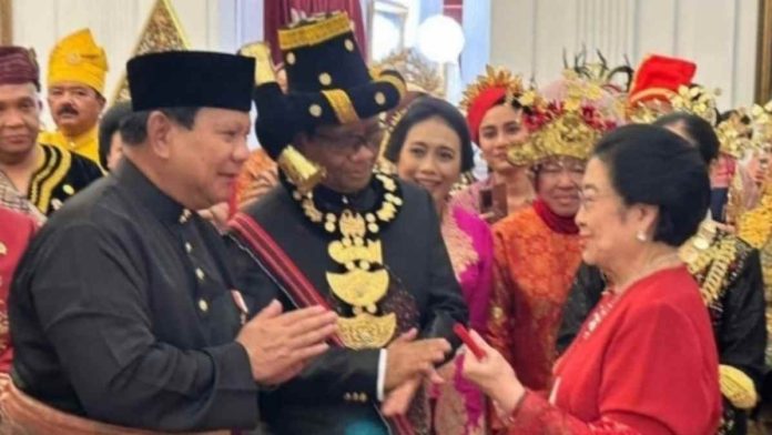 Megawati-Prabowo Happy Ending, PDIP-Jokowi Bakal Tragis