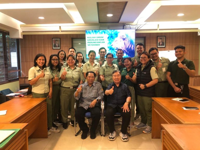 PDHI Mantapkan Sertifikasi Praktik Dokter Hewan Taman Safari Indonesia