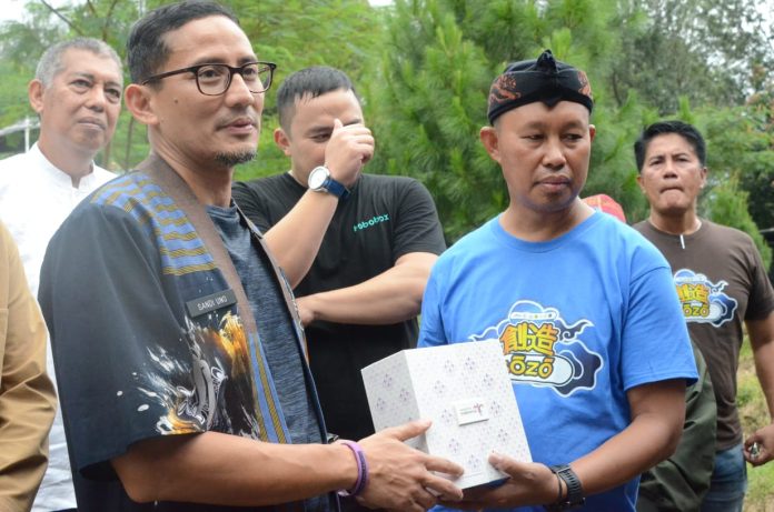 Sandiaga Uno Puncak