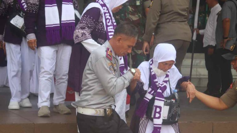 3.789 Jemaah Haji Kabupaten Bogor Berangkat Tahun Ini