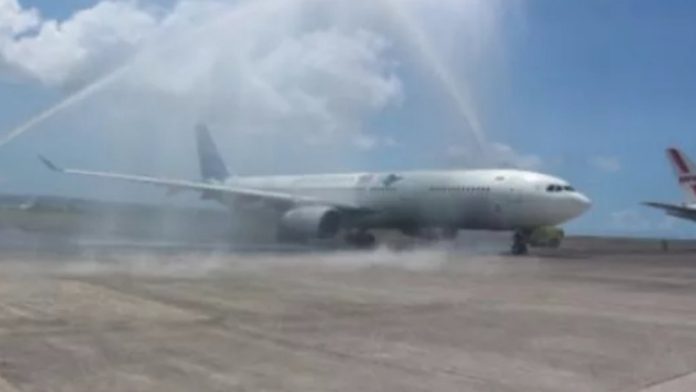 Detik-detik Pesawat Garuda Jemaah Haji Terbakar Saat Lepas Landas