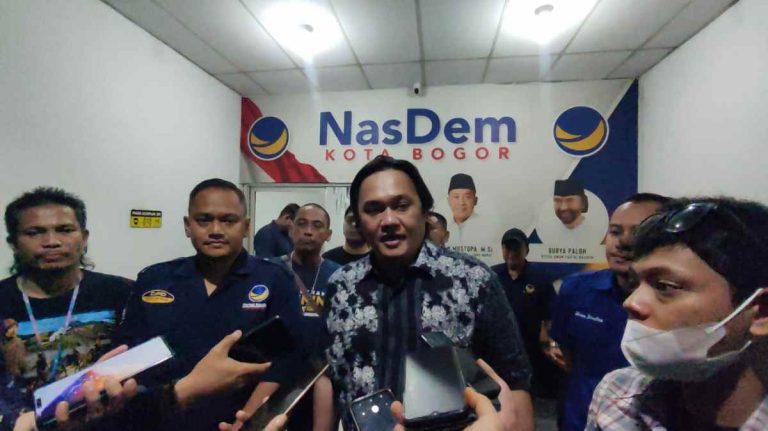 Farhat Abbas Daftar Sebagai Bakal Calon Walikota Bogor Lewat Partai NasDem