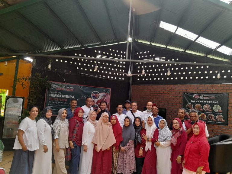 Alumni SDN Gadog Kembali Merajut Persaudaraan Setelah 40 Tahun Terpisah