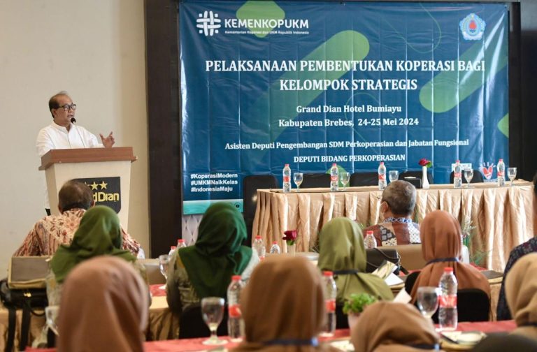 SesKemenkopUKM: Pentingnya Kopontren Bangun Jejaring Bisnis Antar Ponpes