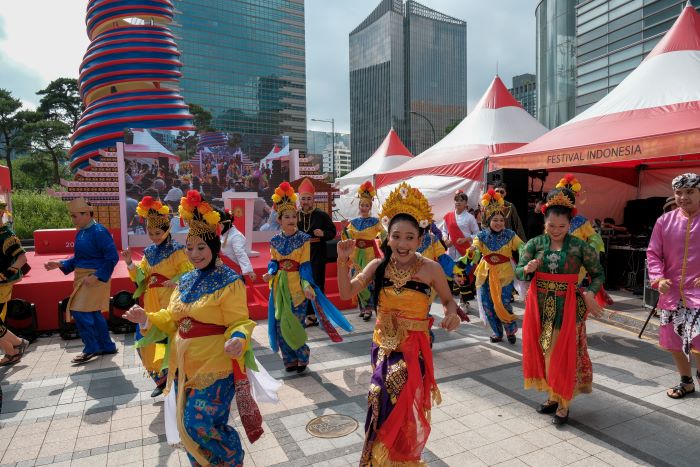 Festival Indonesia 2024 digelar di Kedutaan Besar RI di Cheonggye Plaza Seoul, Korea Selatan dan mendapat dukungan dari BRI. (Foto: Dok. BRI)