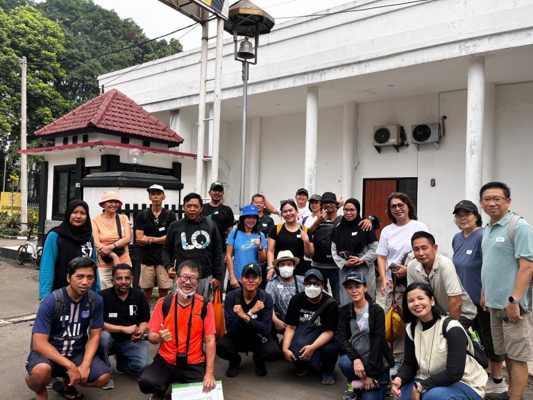 Romantisme Cilendek dan Gardu Listrik Tua di Kota Bogor