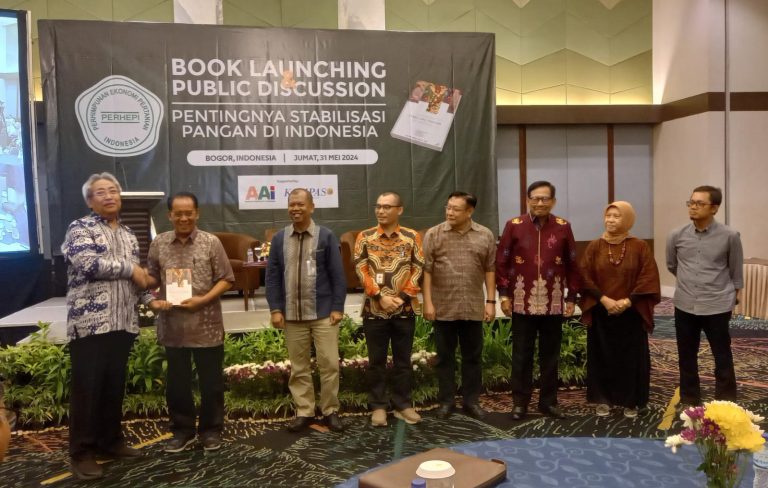 Perhepi Luncurkan Buku Pentingnya Stabilisasi Pangan di Indonesia