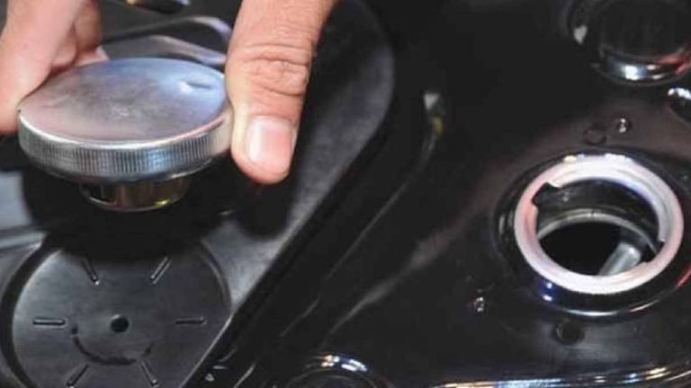 Tips Merawat Tangki Motor Terhindar dari Karat Korosi