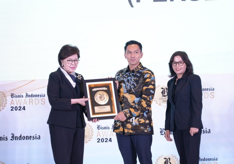 BRI Dinobatkan sebagai Bank Persero dengan Kinerja Terbaik pada Penghargaan Bisnis Indonesia Award 2024