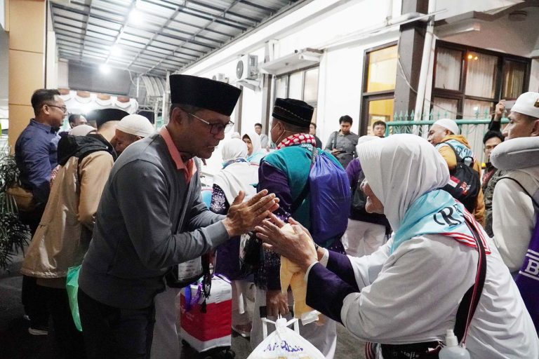 Sebanyak 440 Jemaah Haji Kota Bogor Tiba di Tanah Air