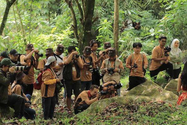 Puncak Roadshow IAPVC 2024 Taman Safari Bogor Dimeriahkan Kompetisi Foto dan Video Satwa Taman Safari Indonesia ke-33