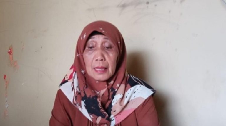 Curhat Asniani, Pensiunan Guru TK yang Viral Diminta Kembalikan Uang Negara Rp 75 Juta