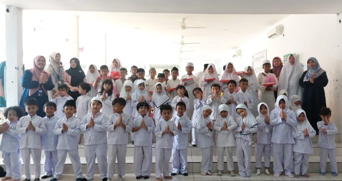 Santunan Anak Yatim Bina Insani