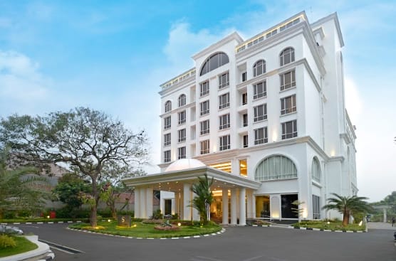 Tunangan Elegan di The Sahira Hotel Bogor: Fasilitas VIP dan Harga Terbaik