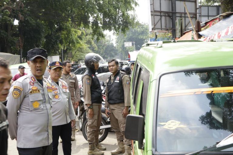 Dishub Kota Bogor Gelar Operasi Penertiban Calo Angkutan Umum