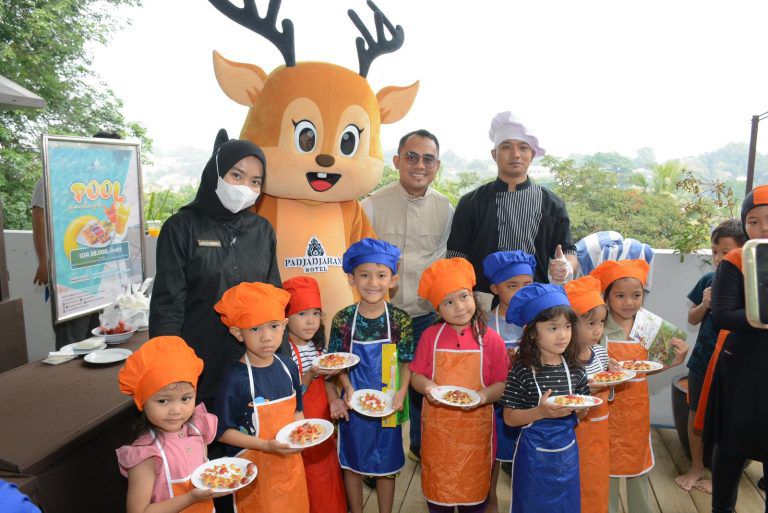 Menginap di Padjadjaran Hotel Bogor: Pengalaman Staycation Seru dengan Tur Edukatif