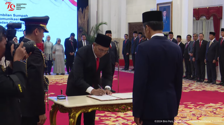 Selain Menteri, Jokowi juga Lantik 3 Kepala Lembaga Pemerintah di Istana Negara