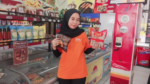 Redbox Frozen Food Promo Produk Suri Baso dan Nugget