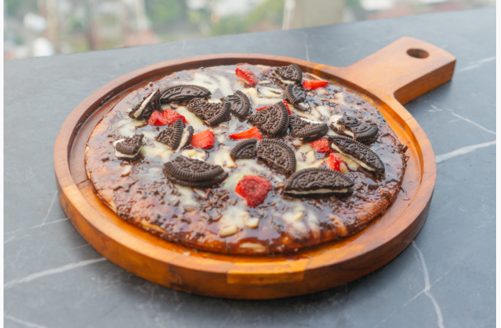 Koersi Sky Cafe Bigland Bogor Hotel Luncurkan Menu Pizza Unik, Ada Rasa Karamel dan Oreo