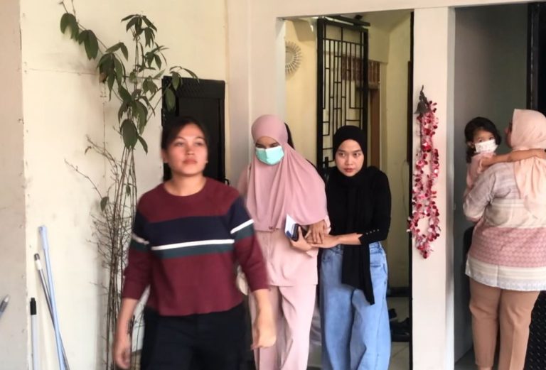 Usai Alami KDRT dari Suami, Cut Intan Nabila Lakukan Visum