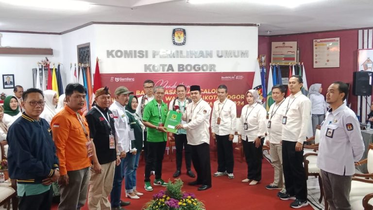 Pilkada Kota Bogor 2024: dr Rayendra dan Eka Maulana Usung Visi ‘Bogor Glowing’