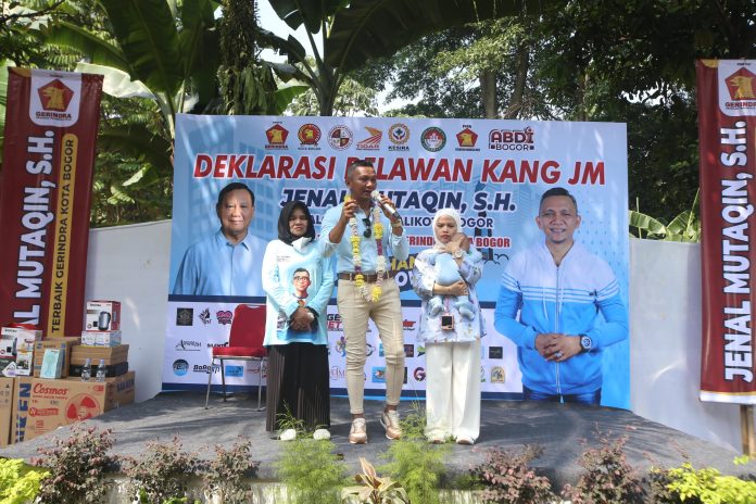 Ibu dan Istri Jenal Mutaqin