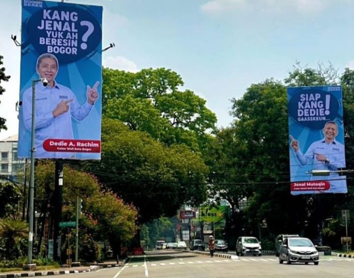 Billboard Paslon Walikota Bogor Dedie Rachim dan Jenal Mutaqin Menjadi Pusat Perhatian. (Istimewa/bogordaily.net).