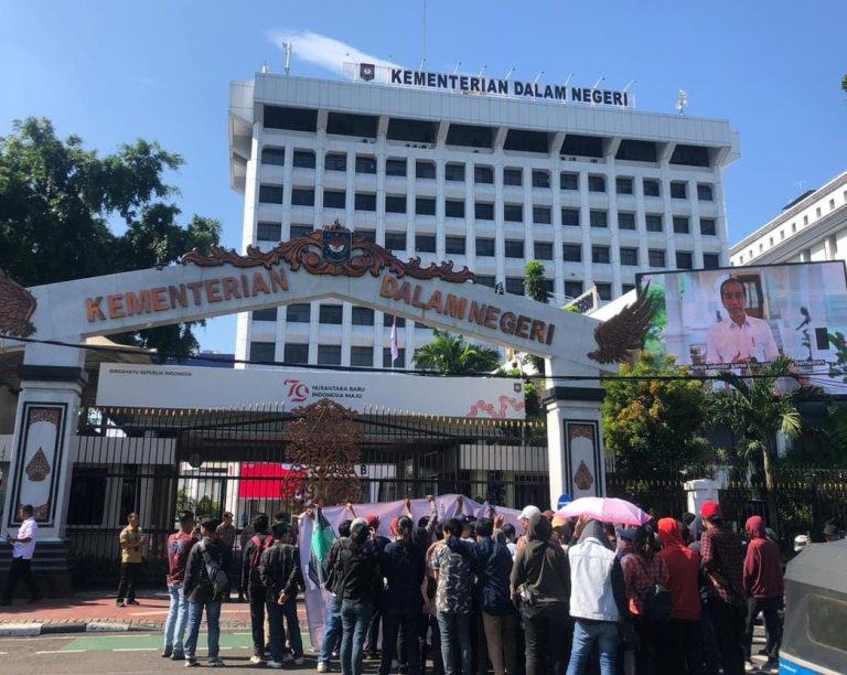 Usai Gelar Aksi di Pemkab Bogor, HMI MPO Kabupaten Bogor Kembali Gelar Aksi di Kemendagri Tuntut Hal Ini