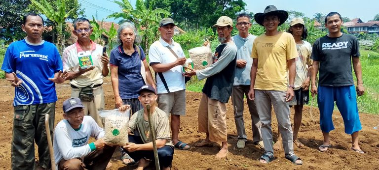 Petani Koprabuh Ciptakan Demplot Kacang Kedelai