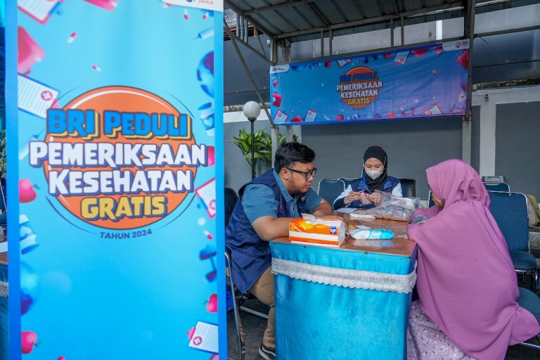 13.200 Orang Dapatkan Pemeriksaan Kesehatan Gratis BRI Peduli di Berbagai Wilayah di Indonesia