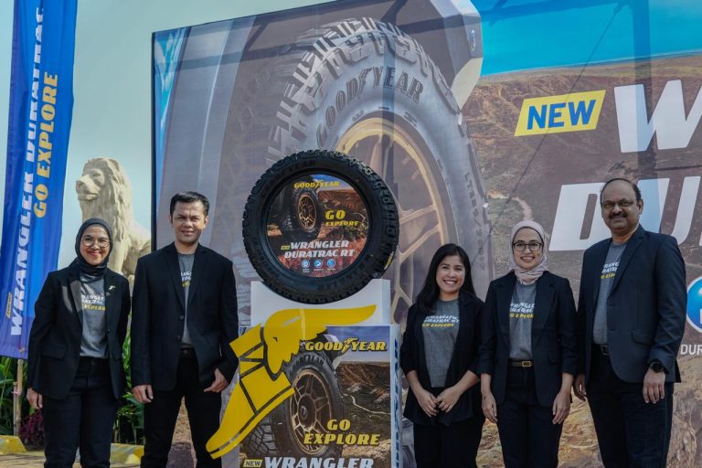 Goodyear Indonesia Luncurkan Ban Offroad Wrangler Duratrac RT Bersama Komunitas Mobil Offroad