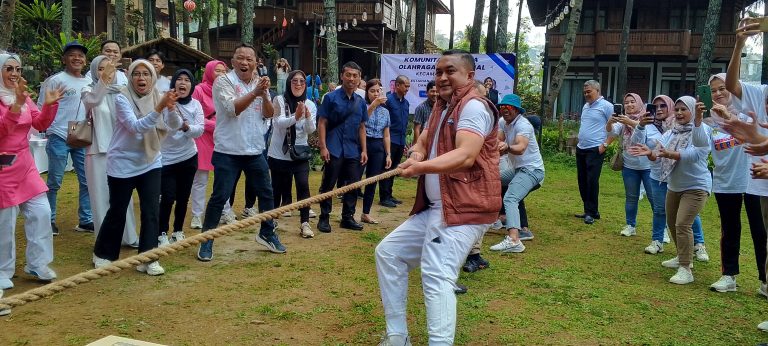 Rudy Juarai Tarik Tambang, Kalahkan Tim Akew