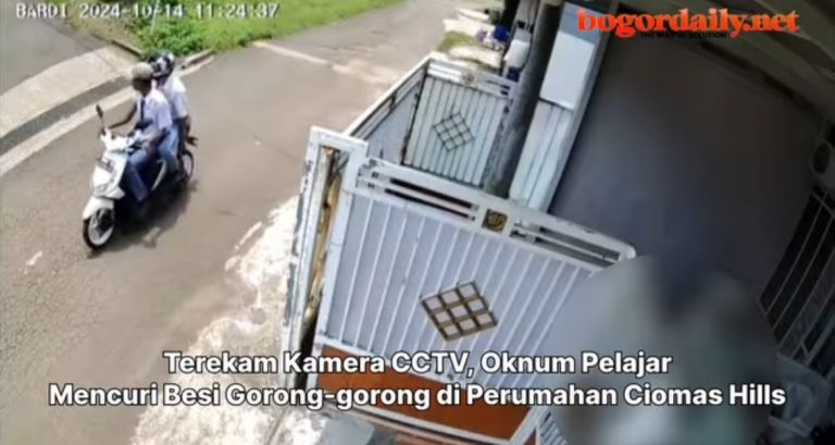 Aksi Pencurian Besi Gorong-Gorong oleh Oknum Pelajar Terekam CCTV di Ciomas